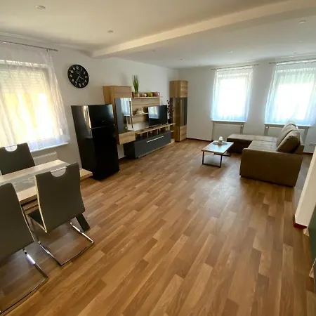 Haus Rosa * Ellenz-Poltersdorf