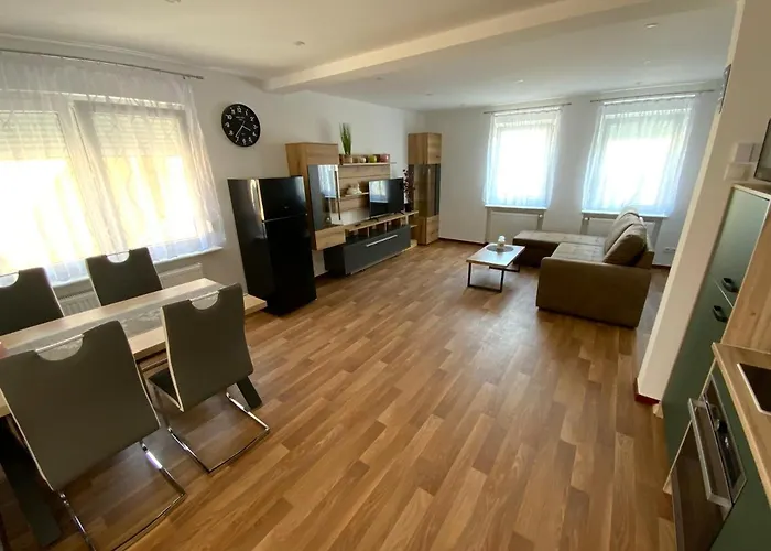 Haus Rosa * Ellenz-Poltersdorf